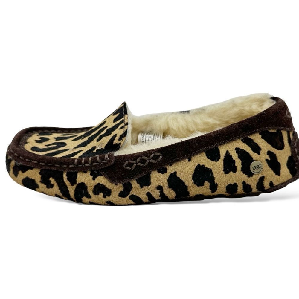 UGG Ansley exotic calf skin cheetah sheepskin lined slipper moccasin Sz 6